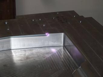 Laser hardening of the mold cutting edges