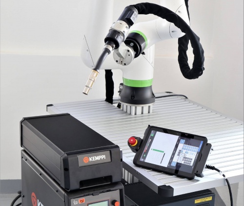 Kooperativní svařovací robot FANUC CRX Kooperativní svařovací robot FANUC CRX