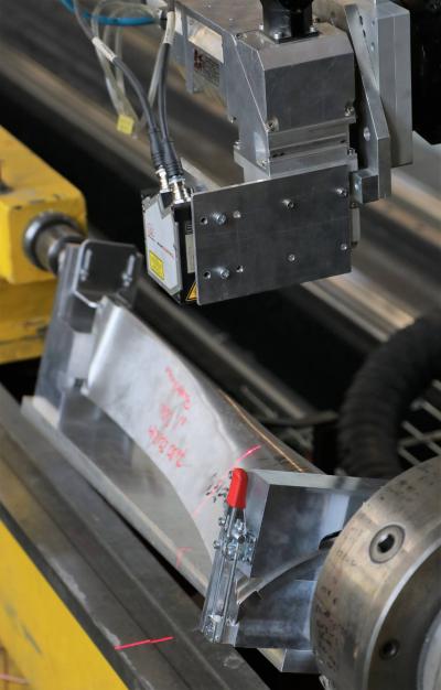 Laserové navařování turbínových lopatek Laserové navařování turbínových lopatek