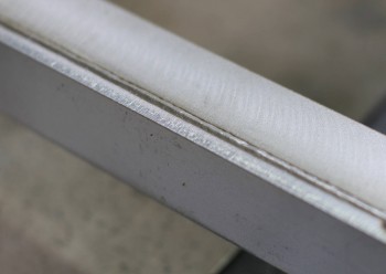 Optimální čistota laserového svaru nerez materiálu. Průvar 8 mm. Optimální čistota laserového svaru nerez materiálu. Průvar 8 mm.